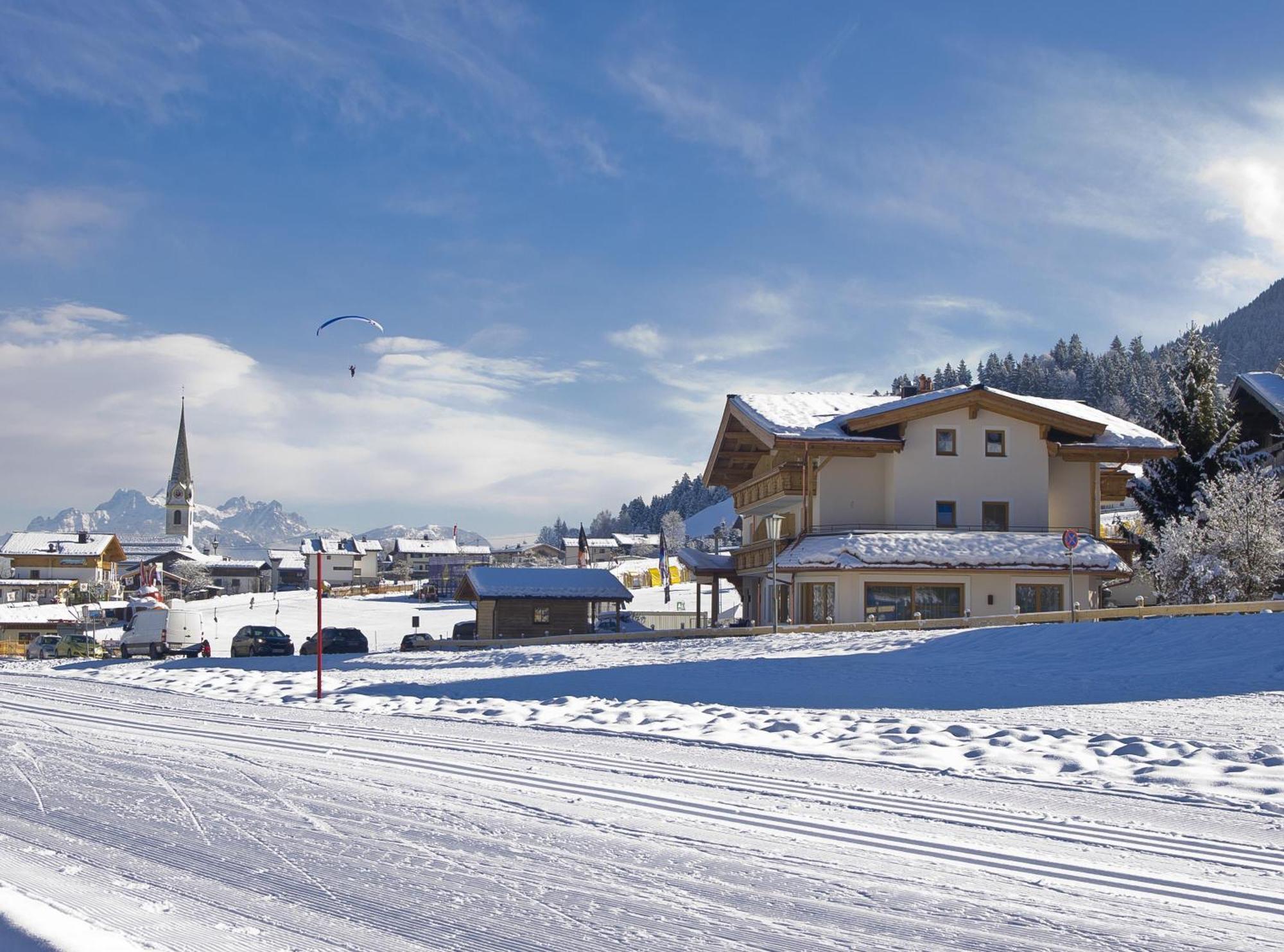 Hotel Garni Bavaria Ellmau Buitenkant foto