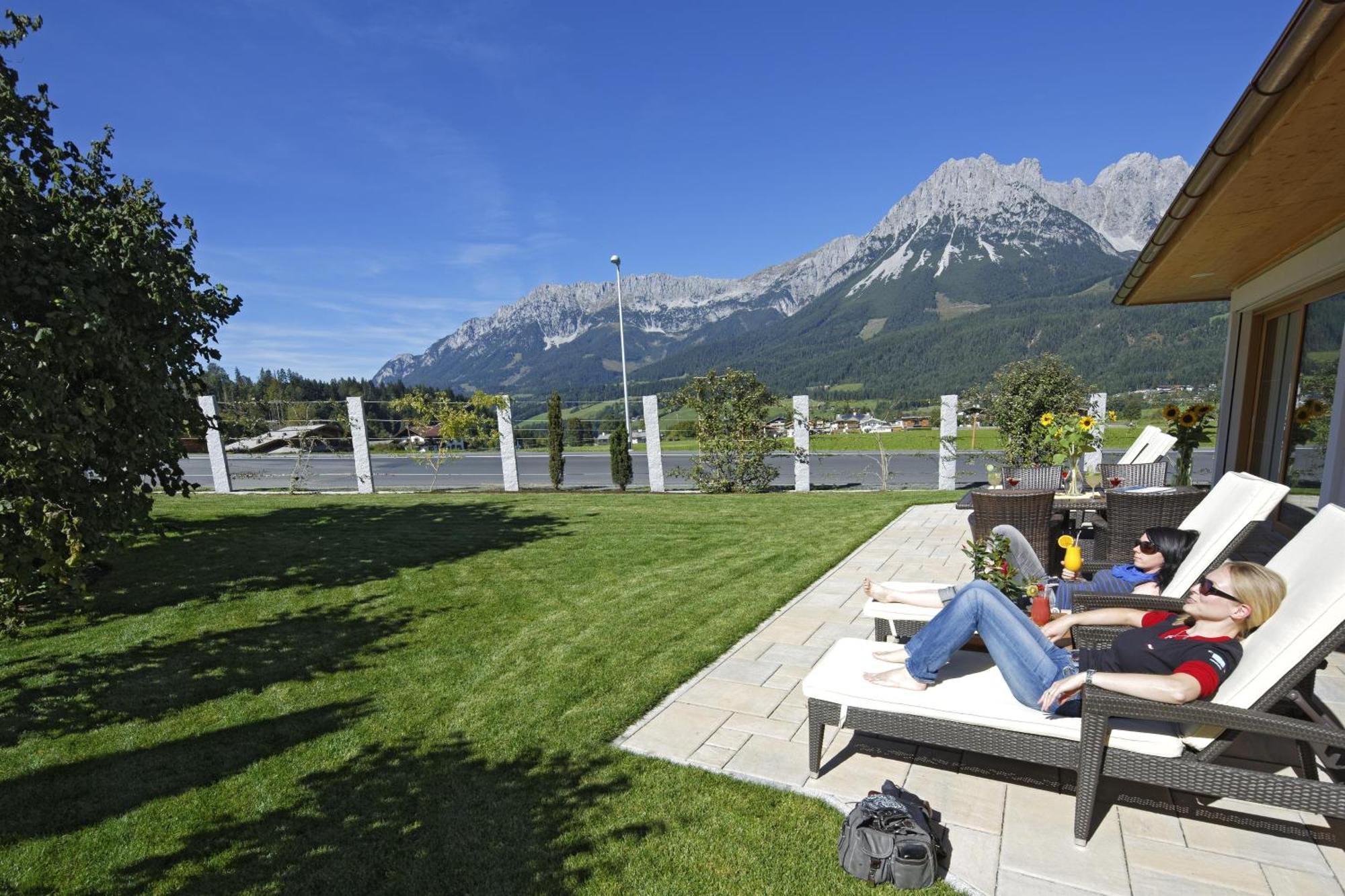 Hotel Garni Bavaria Ellmau Buitenkant foto