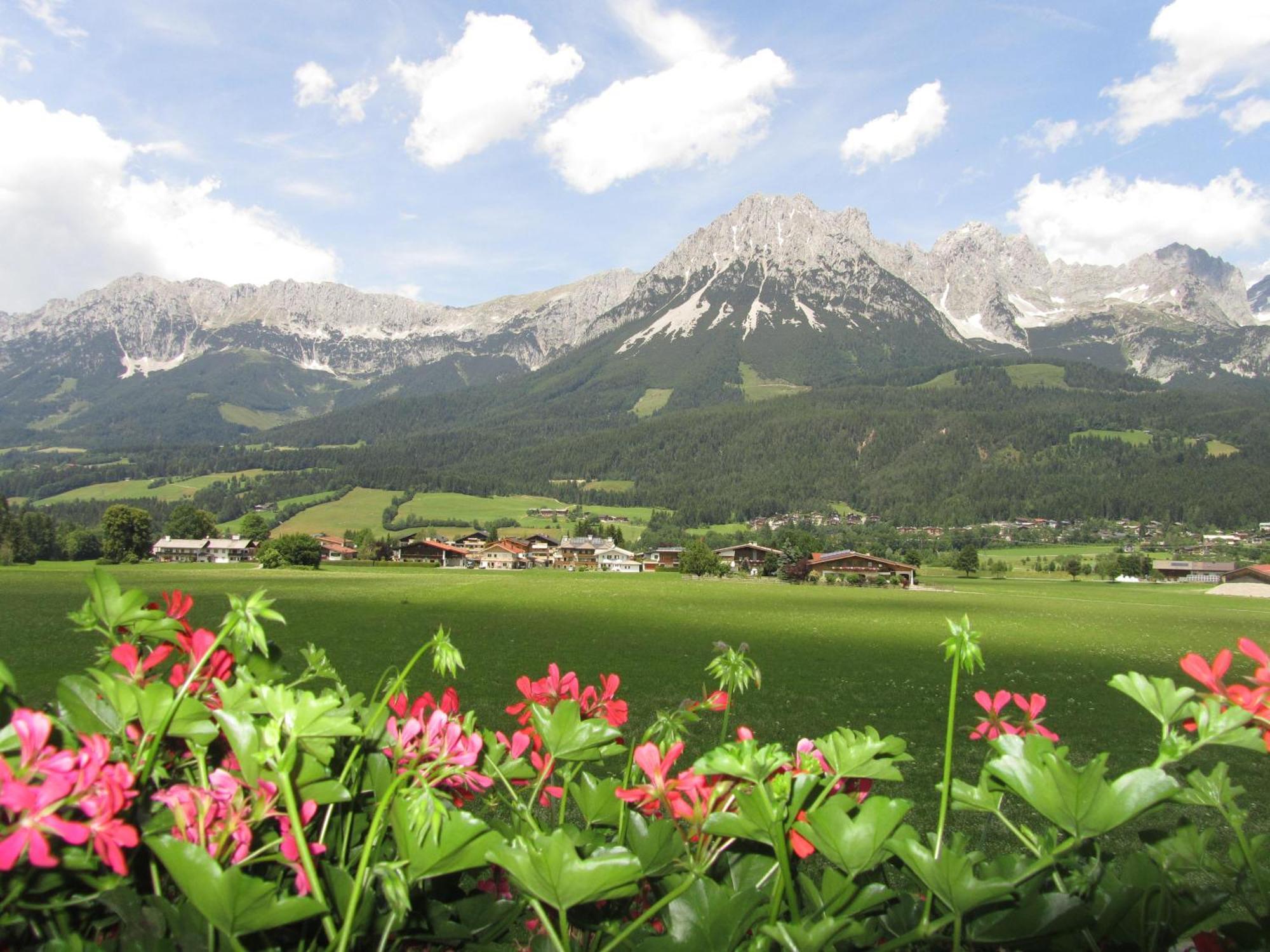 Hotel Garni Bavaria Ellmau Buitenkant foto